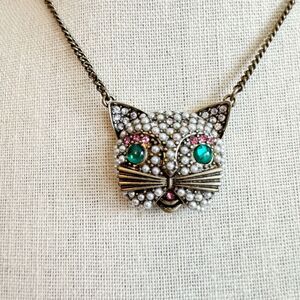 Betsey Johnson Cat Pendant Necklace Pearl Pave Green Rhinestone Eyes Brass Tone